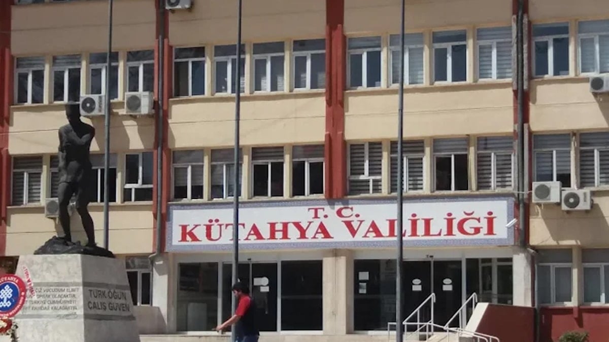 Kütahya'daki 5.4 depreminin ardından Valilikten ilk açıklama!