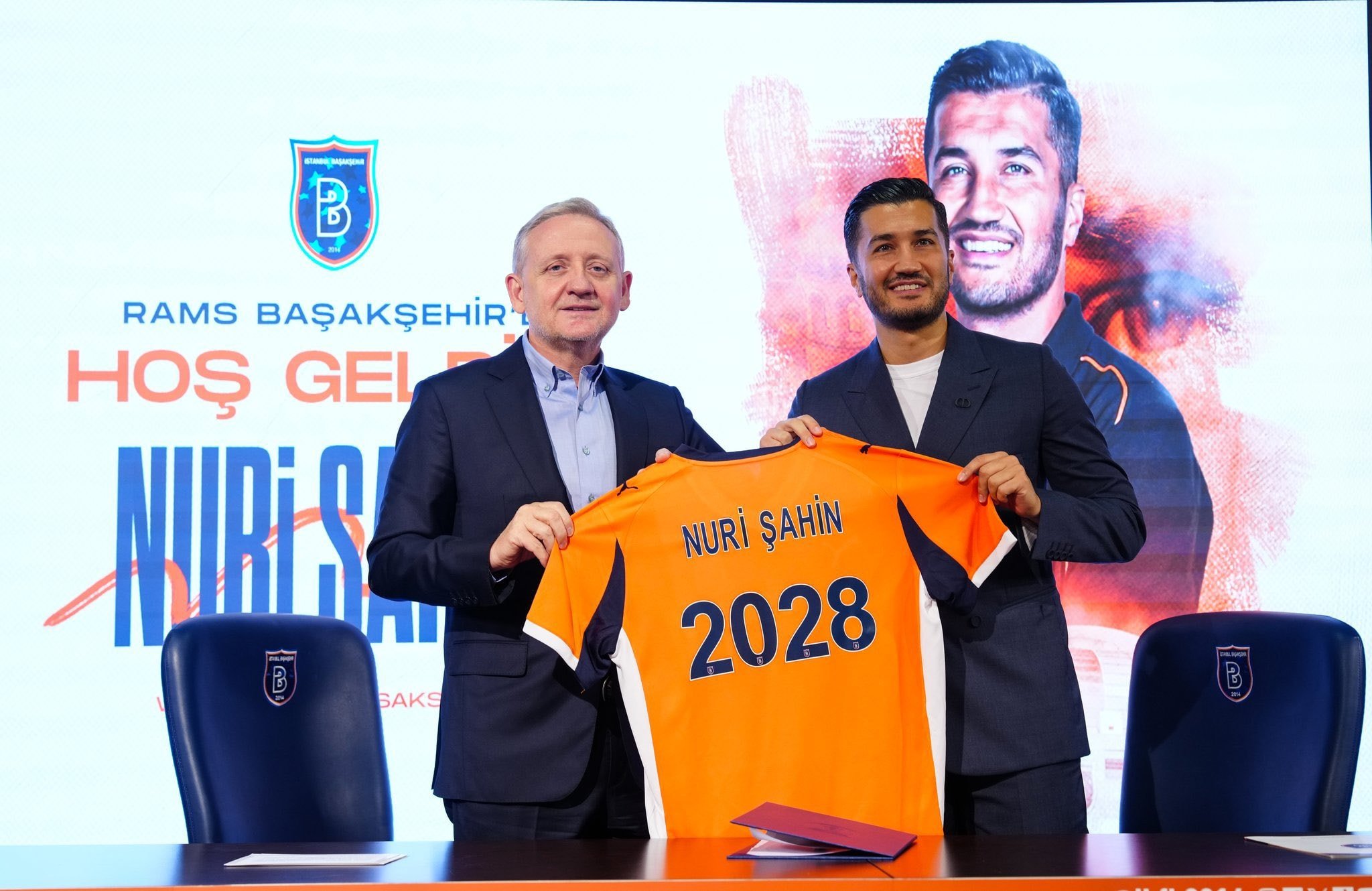 Nuri Şahin Başakşehir'de imzayı attı
