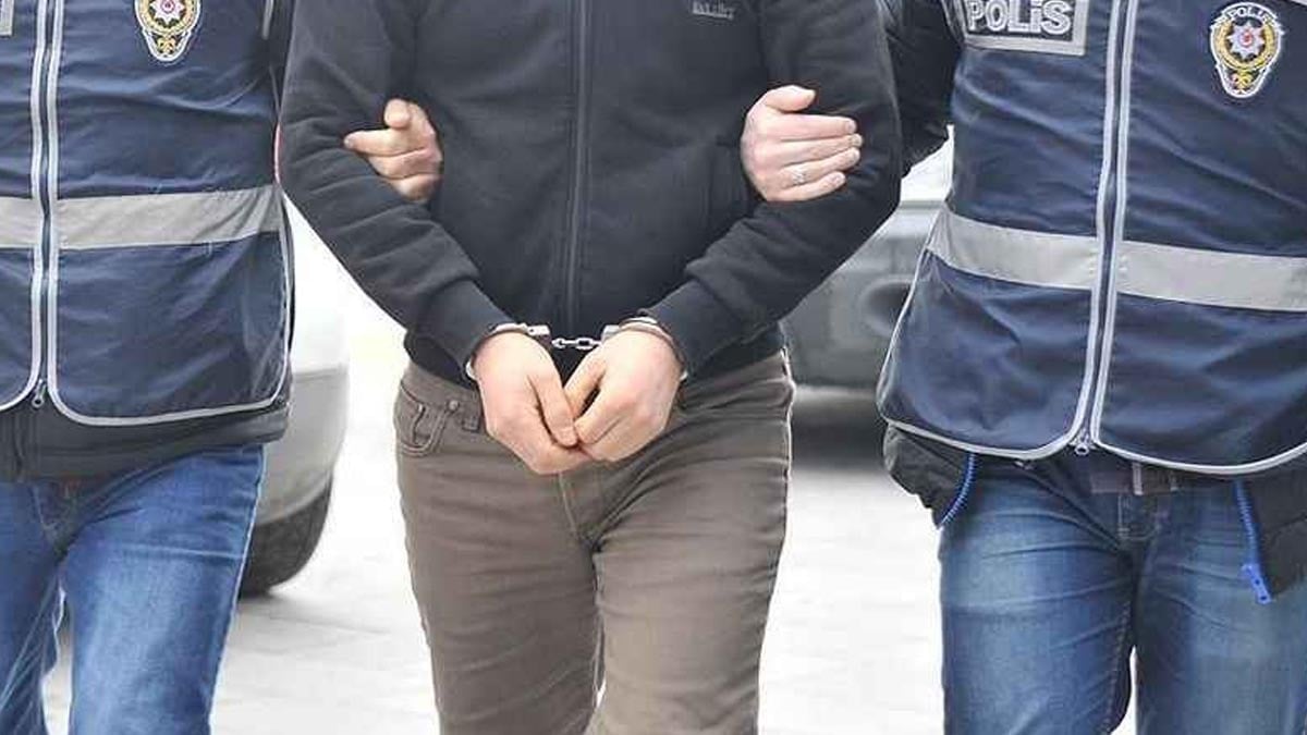 Kocaeli’nde oto hırsızlığı zanlısı 4 kişi tutuklandı