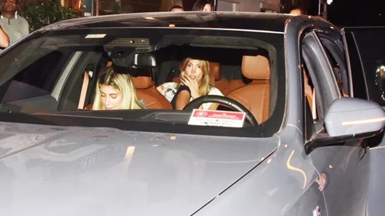 Şevval Şahin resmi hizmete mahsus araçla gecelerde