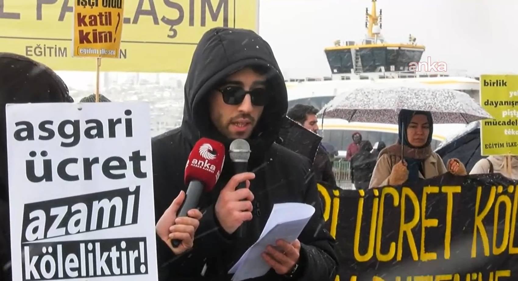 Kar altında asgari ücret protestosu!