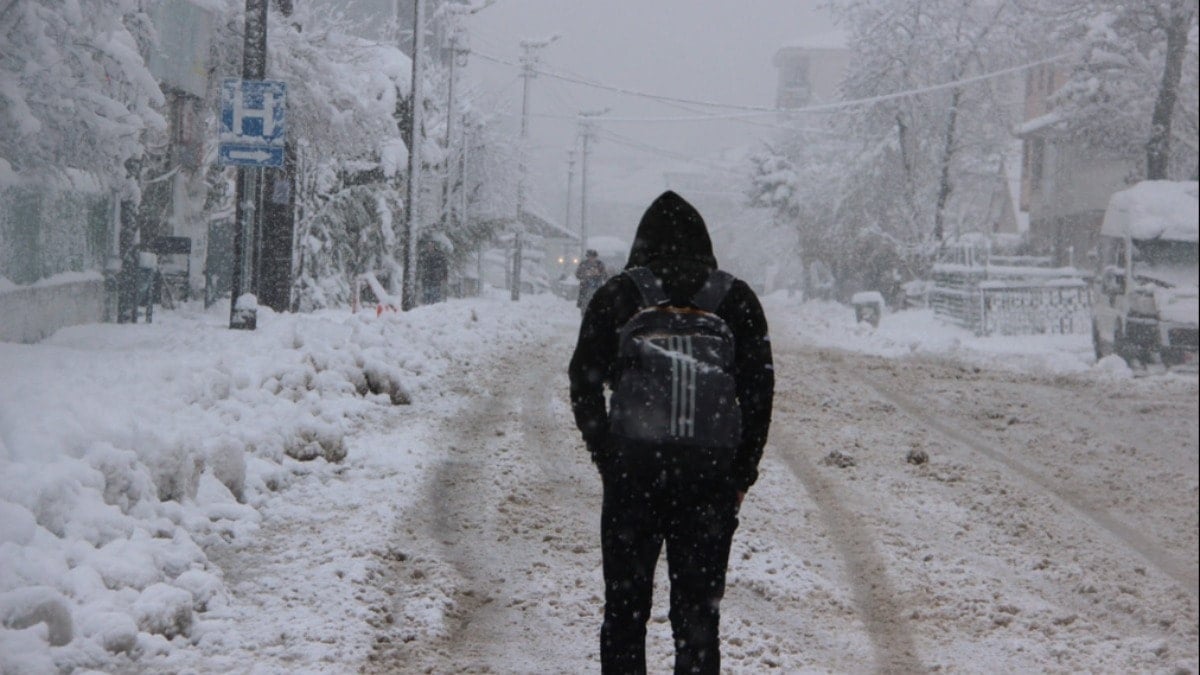 Valilik ve AKOM'dan peş peşe uyarı! İstanbul beyaza bürünecek