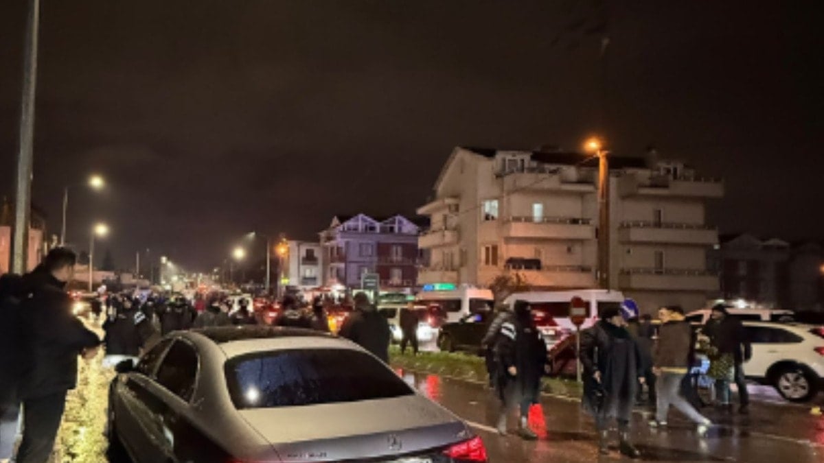 Maç sonrası Ertuğrul Doğan'ın arabasına saldırı