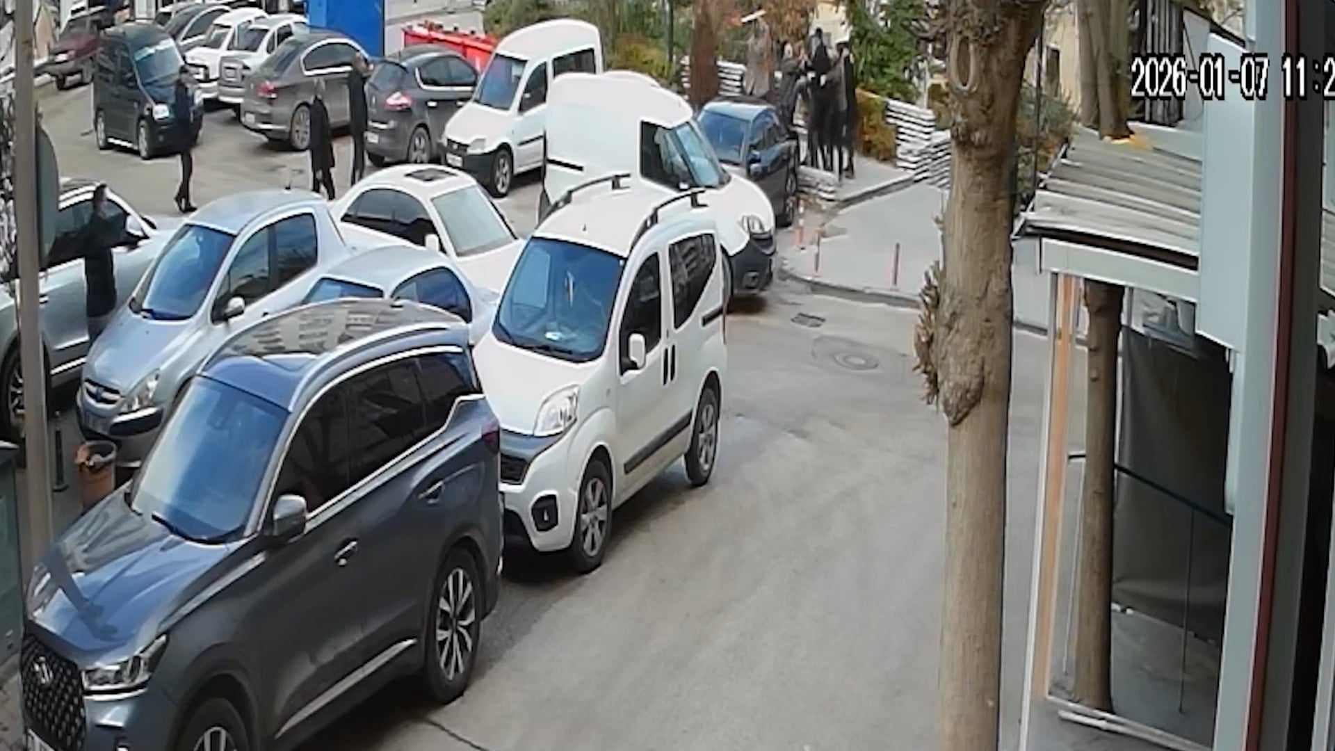 Baba ile üç oğlunun vurulduğu olayın nedeni 'pes' dedirtti: 14 bin lira borç için...