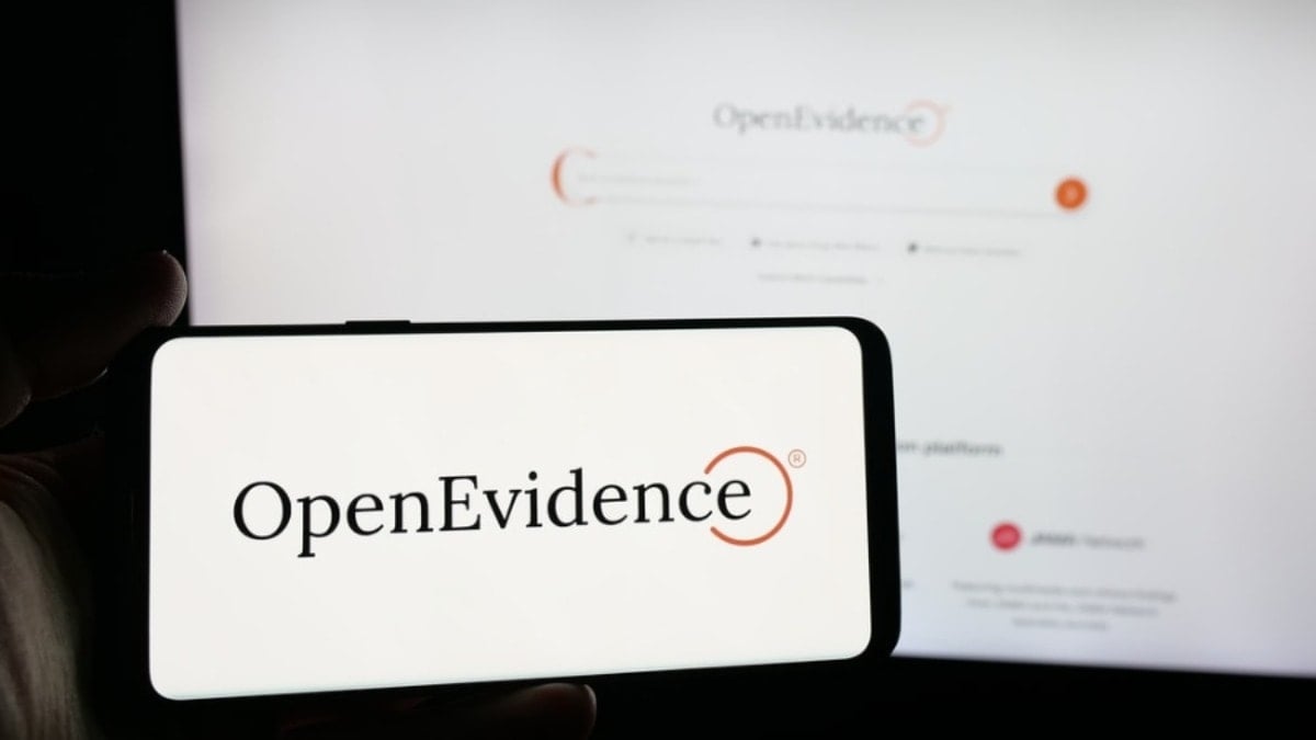 Doktorlar için yapay zeka piyasa değerini ikiye katladı! Yarış kızışıyor