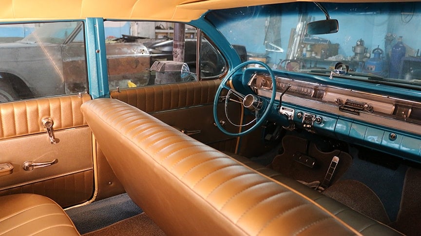 Kapısında bu model araç yatan köşeyi döndü! Rekor fiyata alıcı buluyor