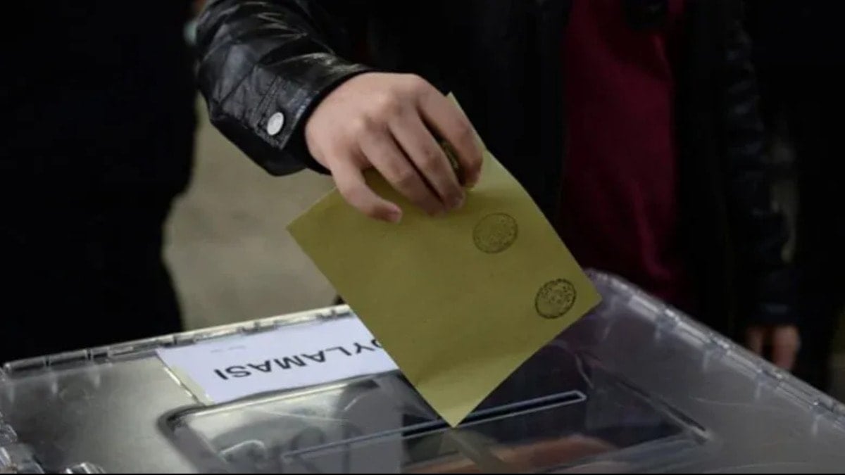 Yeni yılın ilk seçim anketi açıklandı