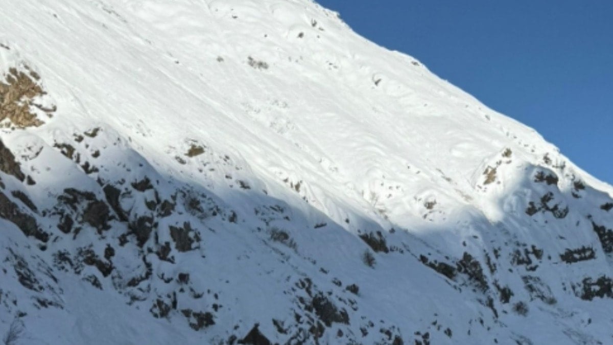 Şırnak'ta çığ düştü, 1 kişi hayatını kaybetti