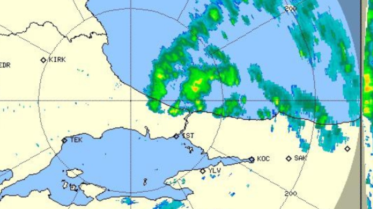 Kar kütleleri İstanbul'a giriş yaptı! Daha da kuvvetlenecek