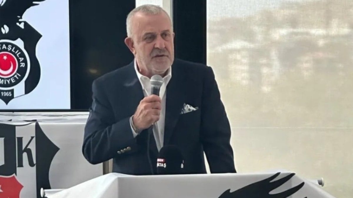 Ahmet Ürkmezgil yoğun bakıma alındı