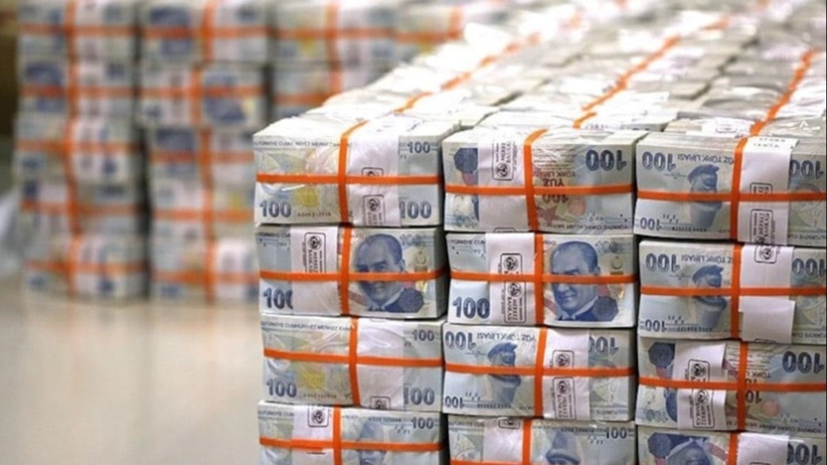 Hazine’nin 352 milyar liralık zor günü