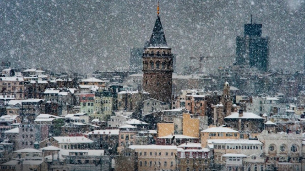 Tipi İstanbulluyu evlerine kilitledi: Yarın daha kötü olacak