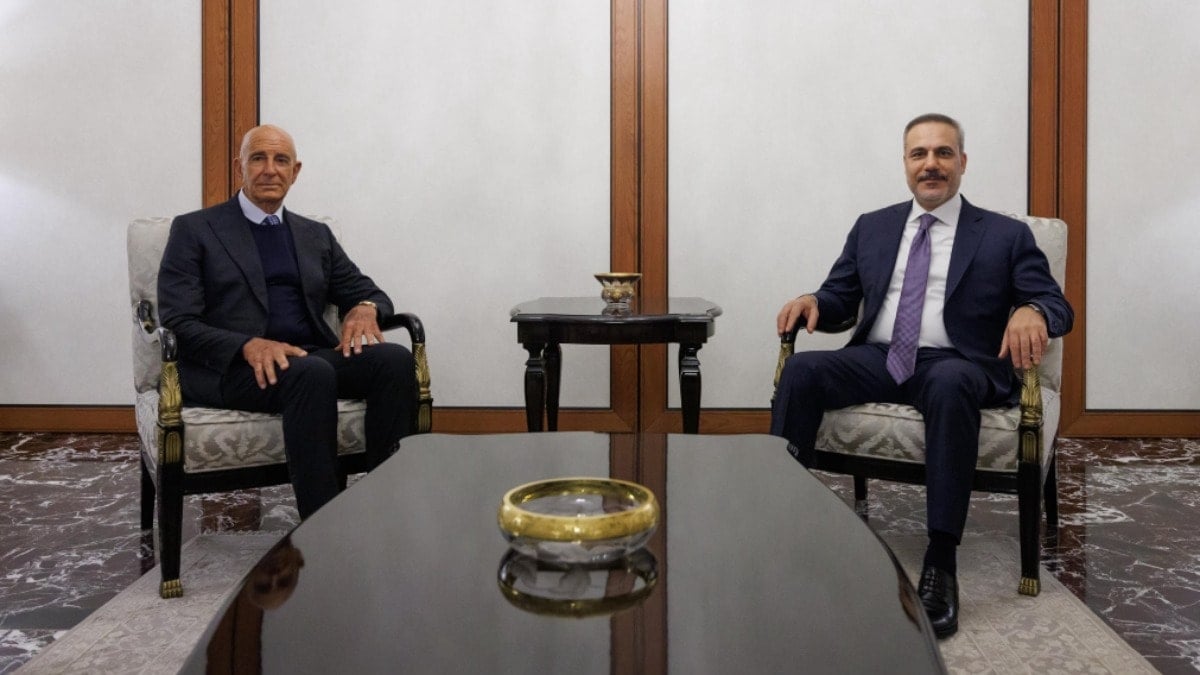 Hakan Fidan, Barrack ile bir araya geldi