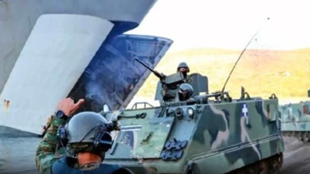 Komşu açık açık itiraf etti: 'Türkiye'ye karşı silahlanıyoruz'