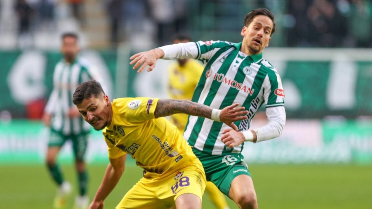 Konyaspor puanı 90+5'te kurtardı