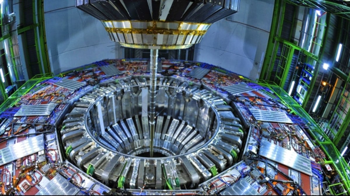 CERN'i gölgede bırakacaktı! Dünyanın en büyük makinesi projesinden neden vazgeçildi?