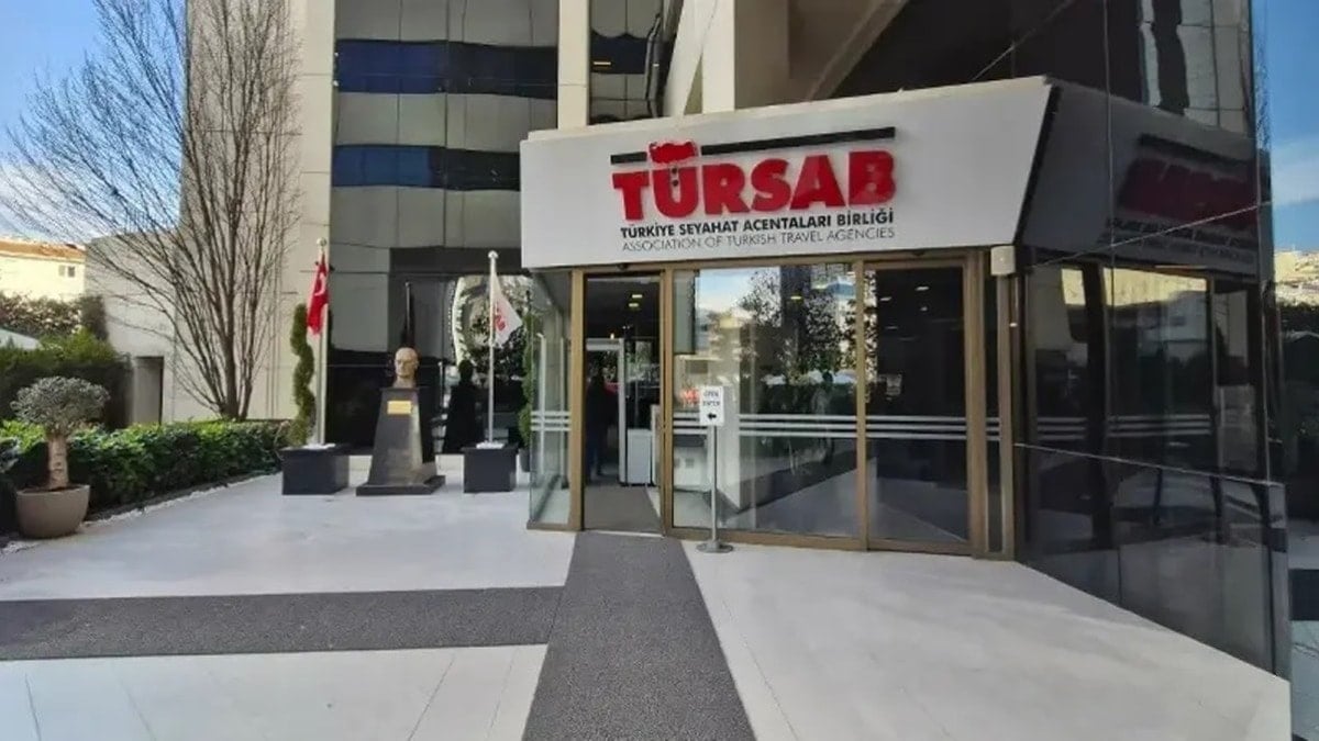 Ucuz tatile göz diktiler