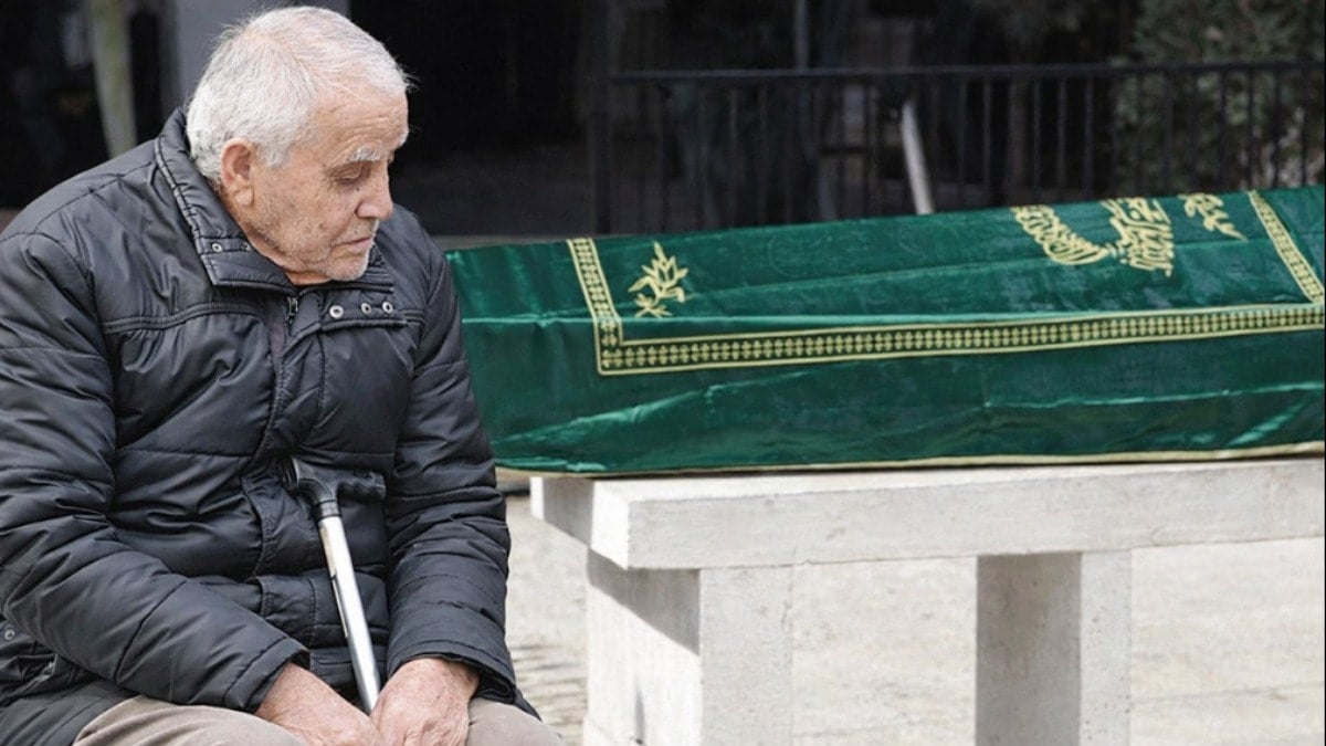 Emekli Olmanın Zorlukları: Ölüm Bile Kolay Değil Mi?