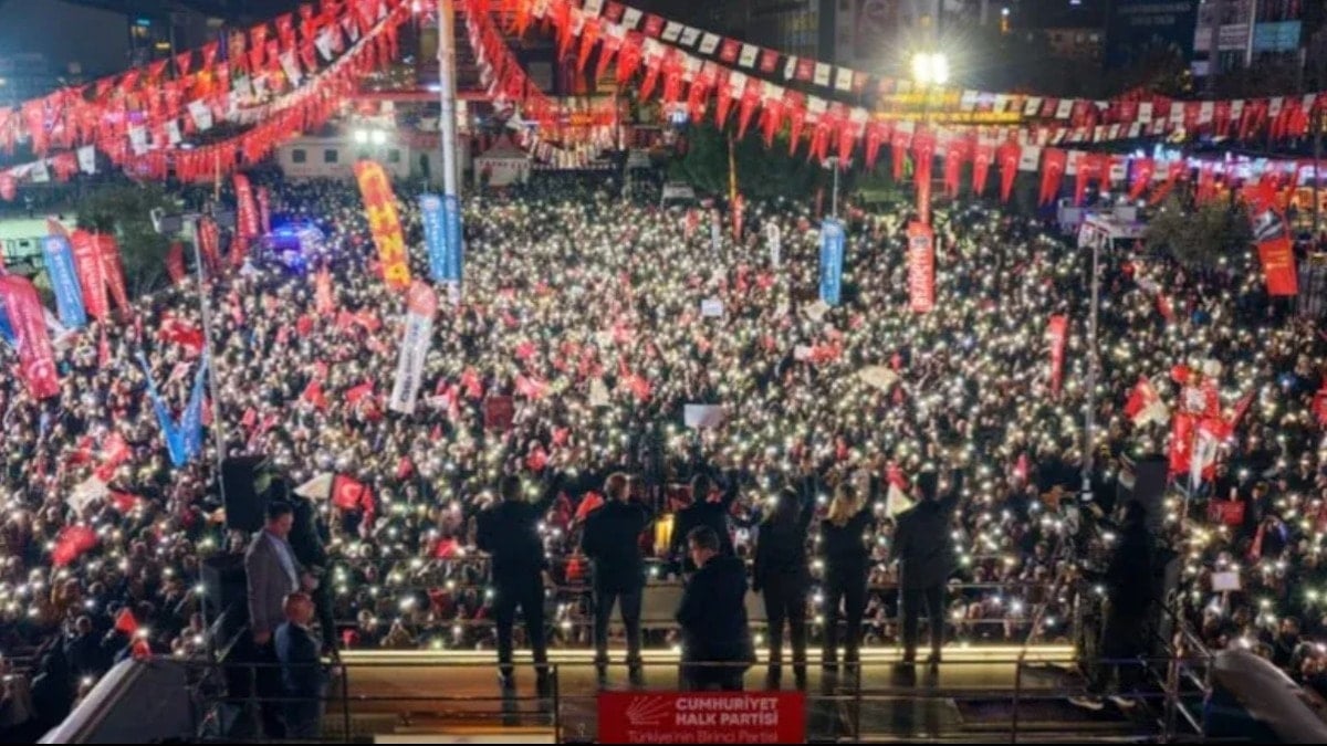 CHP eylem biçimini değiştiriyor! Cumhurbaşkanlığı Aday Ofisi sahaya iniyor