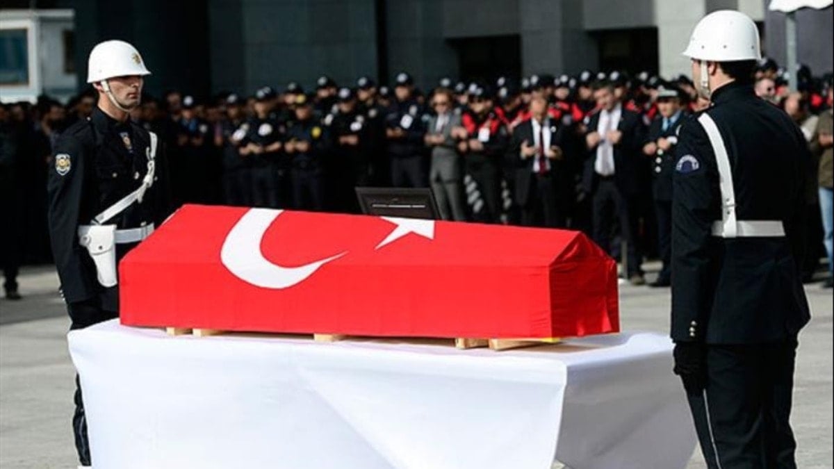 Uygulama noktasında 'dur' ihtarına uymayan sürücünün otomobilinin çarptığı polis, 19 ay sonra şehit oldu