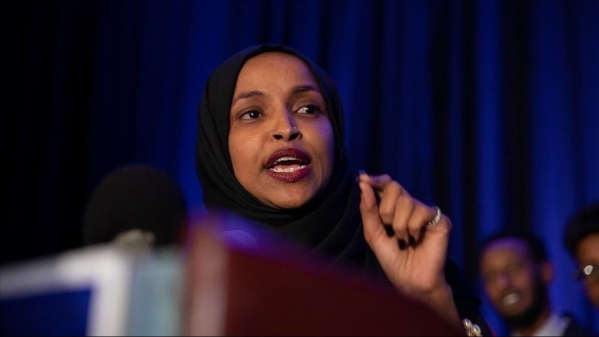 Somali asıllı Temsilciler Meclisi üyesi Omar'a Minneapolis'te saldırı