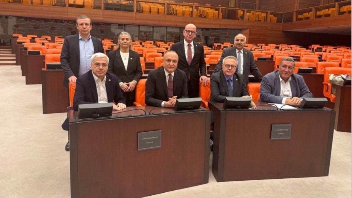 Emekliler İçin Meclis'te Neler Oluyor? Beklentiler Yükseliyor!