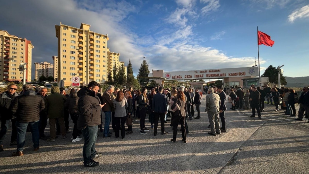 İzmir'deki "Kooperatif" davasında 4. duruşma başladı