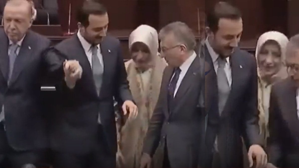 Törende AKP’lilerin yer kapma mücadelesi: Özlem Zengin kendine yer bulamadı