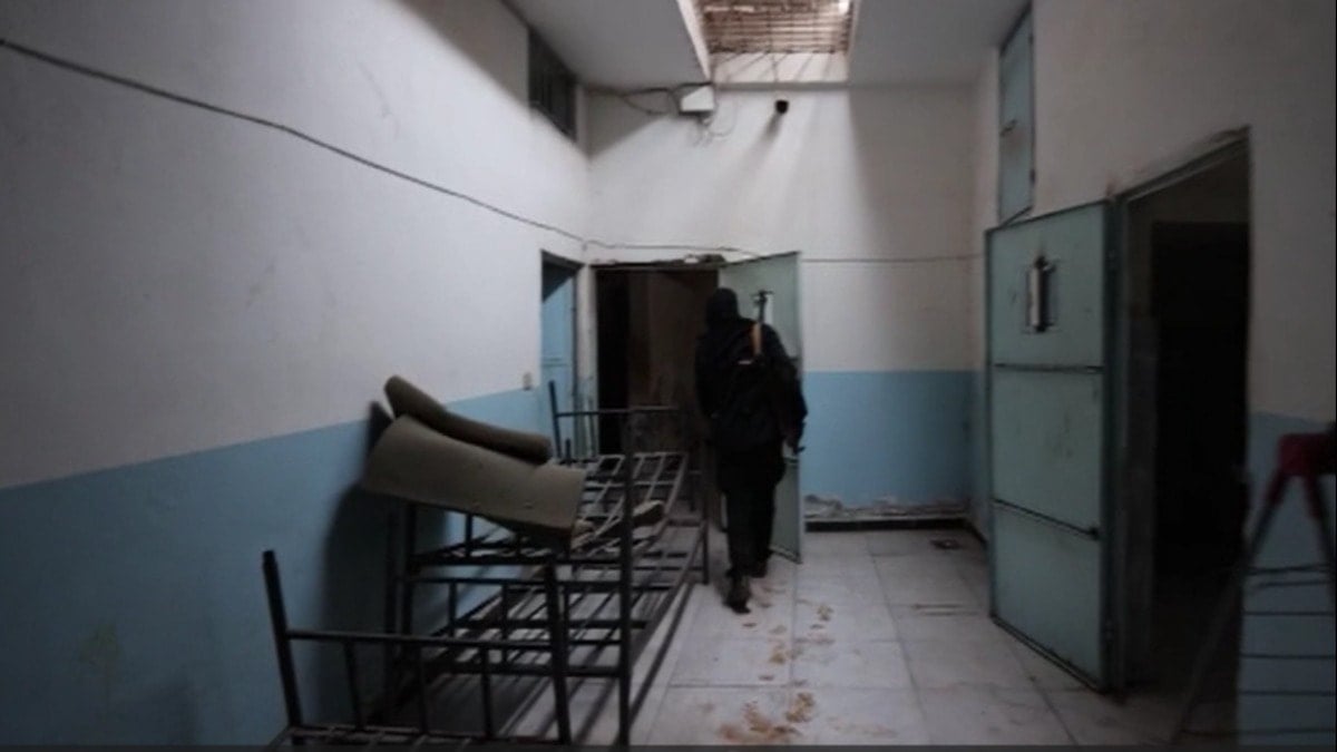 Suriye'nin Tabka ilçesindeki terör örgütü YPG/SDG hapishanesi görüntülendi