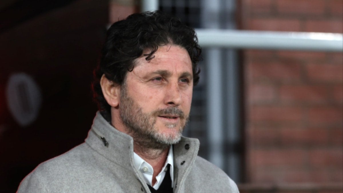 Takım otobüsünün taşlanması ile ilgili açıklama