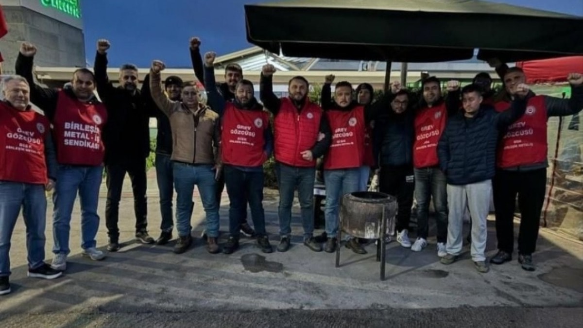 Maaşlar 71 bin TL oldu, işçiler halay çekerek kutladı