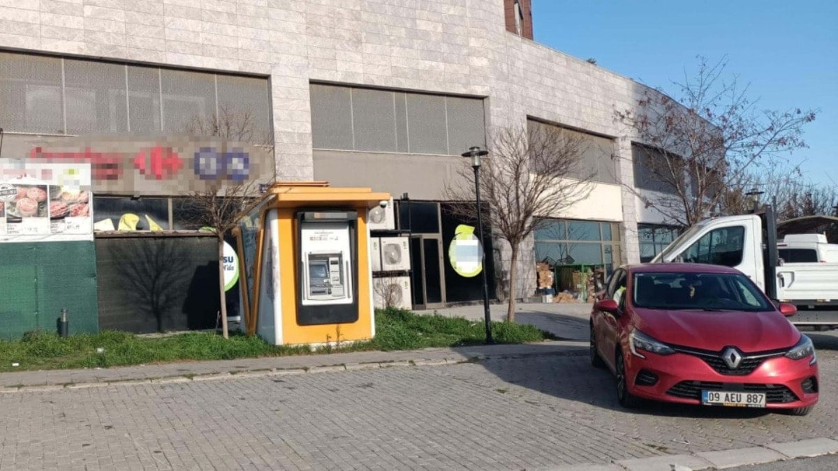 İzmir'de film gibi banka aracı soygunu: 30 milyon lirayı gasbettiler