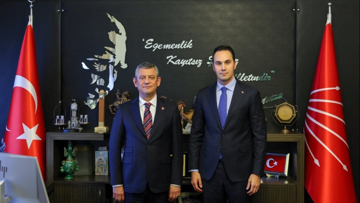 Özel, DYP Genel Başkanı Küpeli ile bir araya geldi