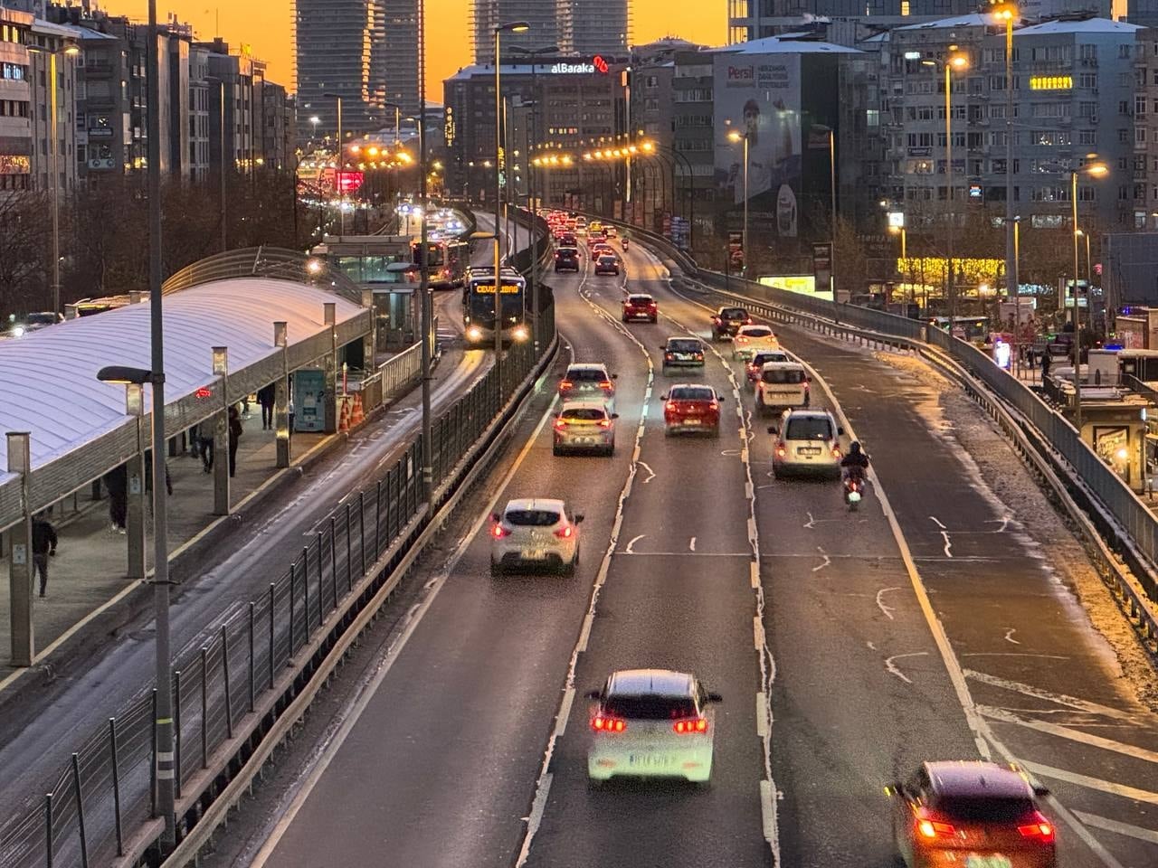 İstanbul'da yeni yılın ilk iş gününde trafik sakin