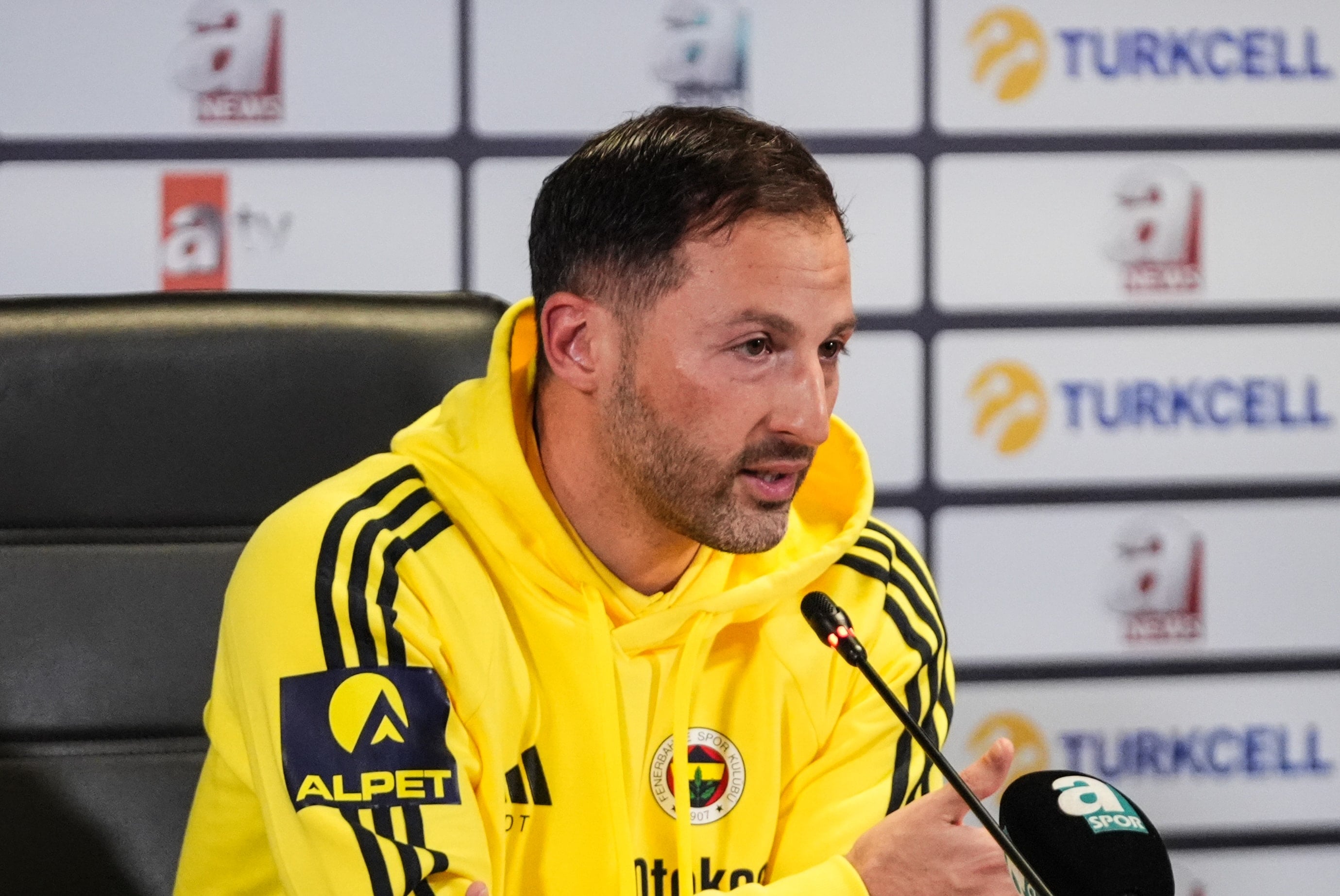 Domenico Tedesco: 8 aydır buradaymış gibi oynadı