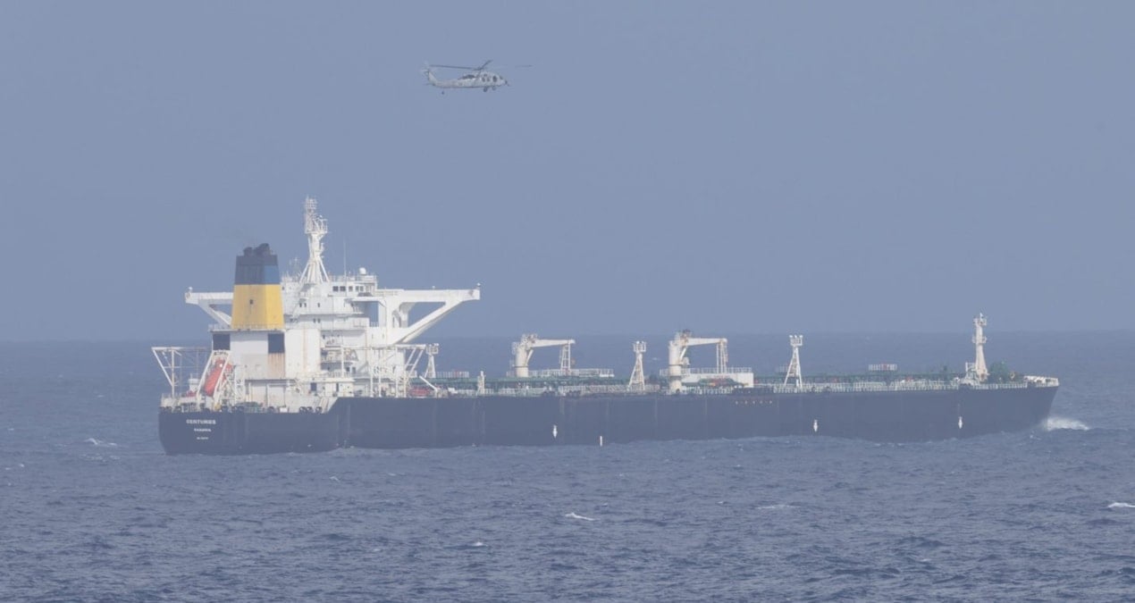 3 Türk gemisi Hürmüz Boğazı'ndan geçti