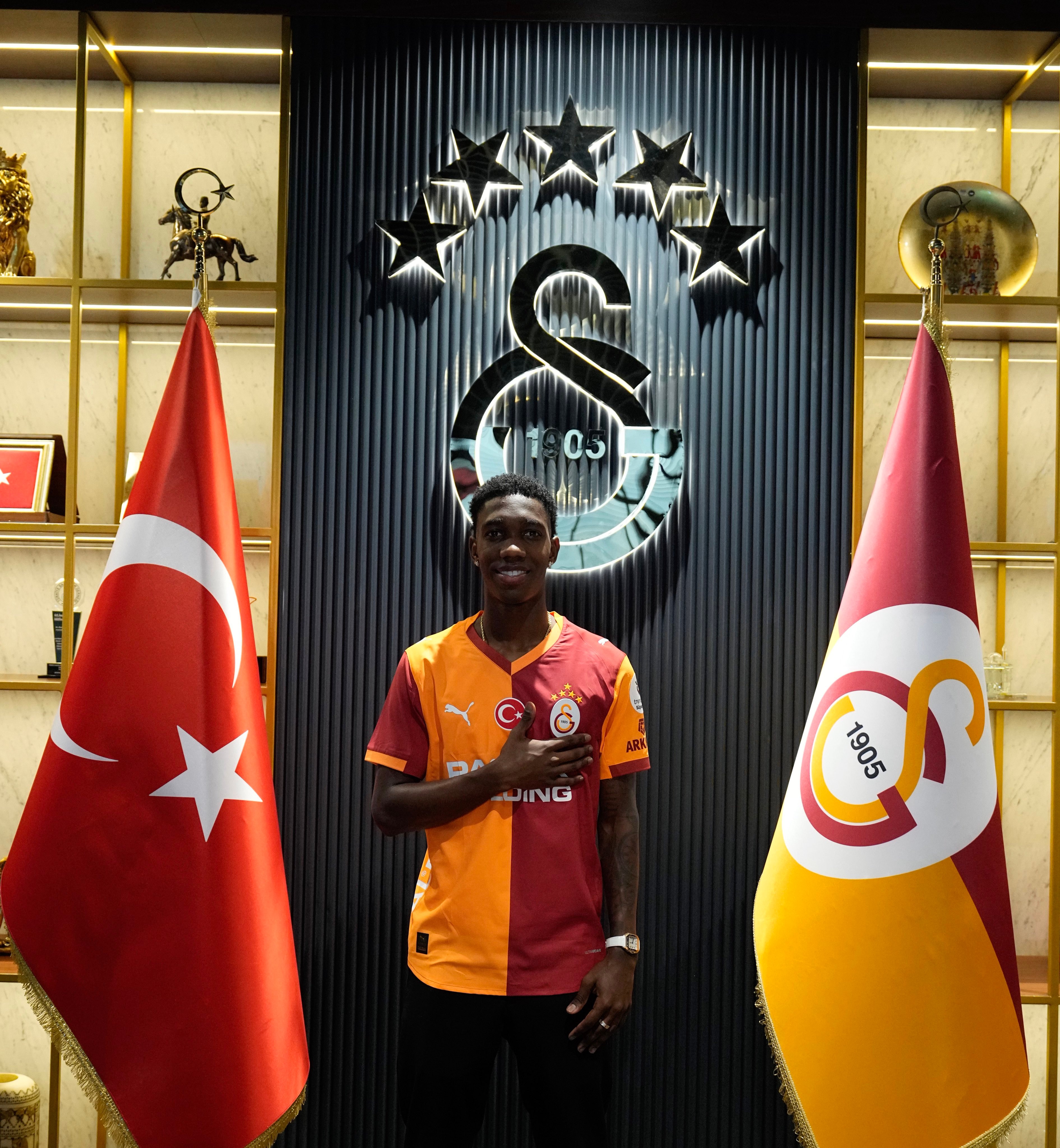 Galatasaray Asprilla'yı KAP'a bildirdi