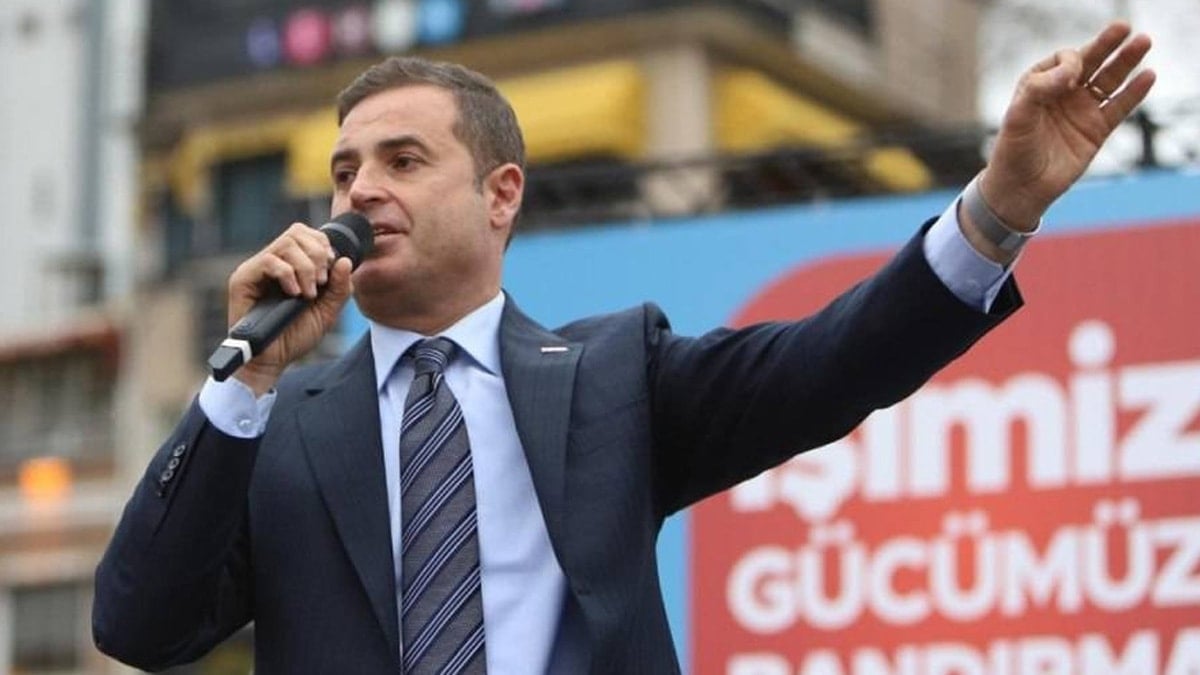 AKP'ye geçeceği konuşuluyordu! CHP'li başkandan dikkat çeken paylaşım