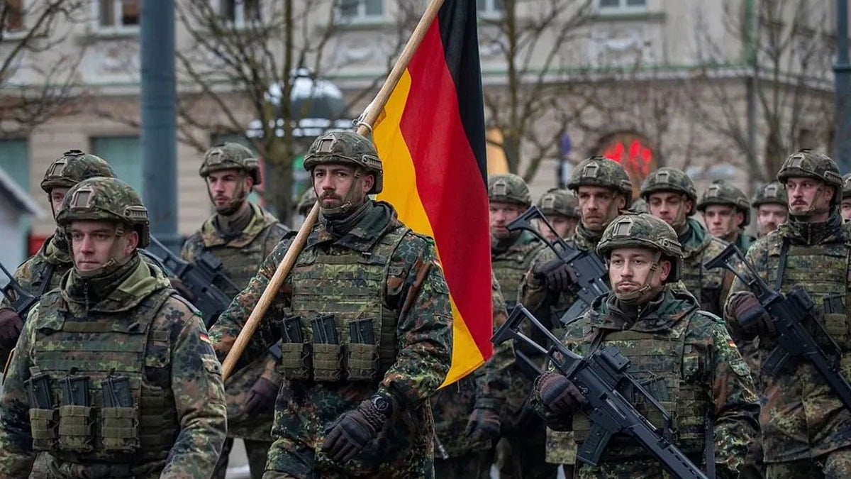 Grönland'a asker gönderen Almanya'dan ilk açıklama