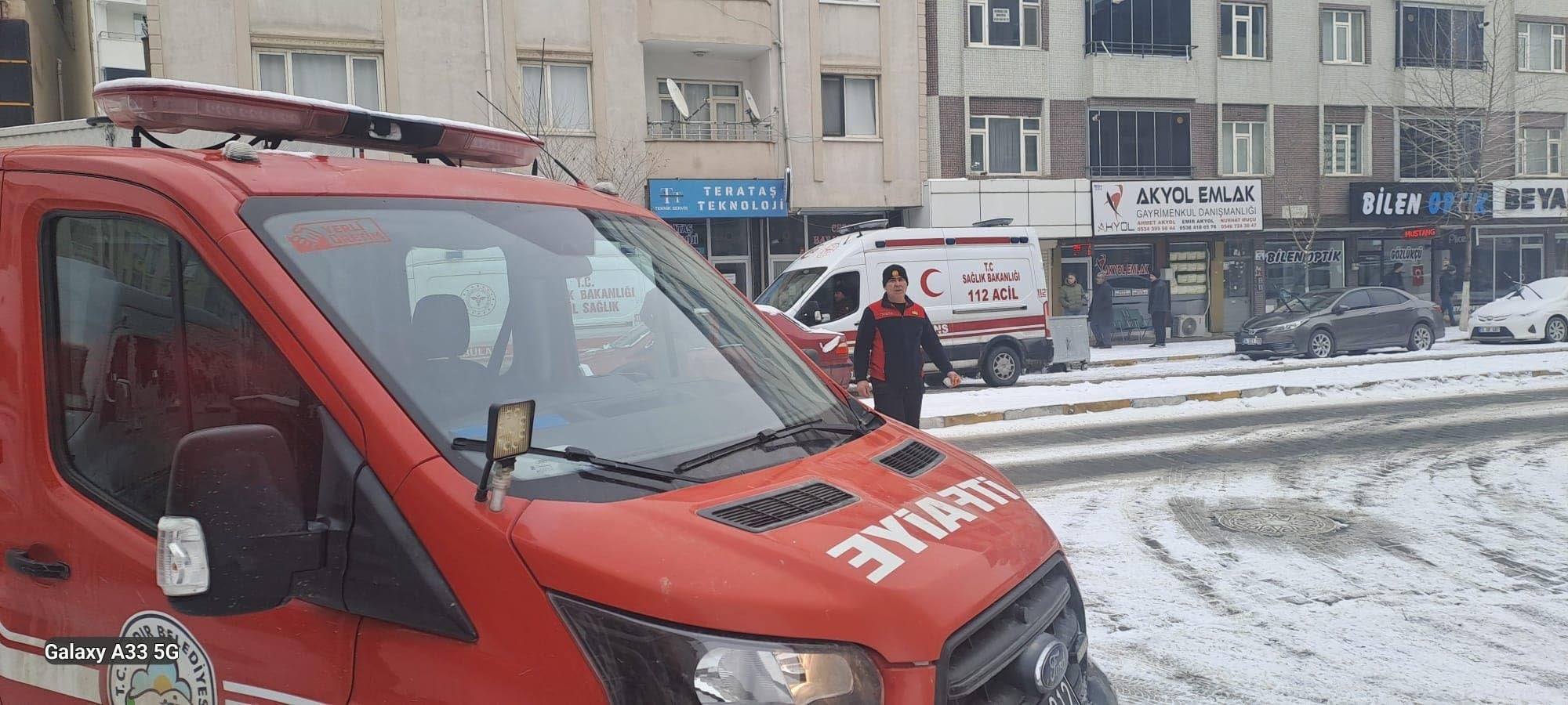 Iğdır'da asansör halatı koptu: Yaralılar var