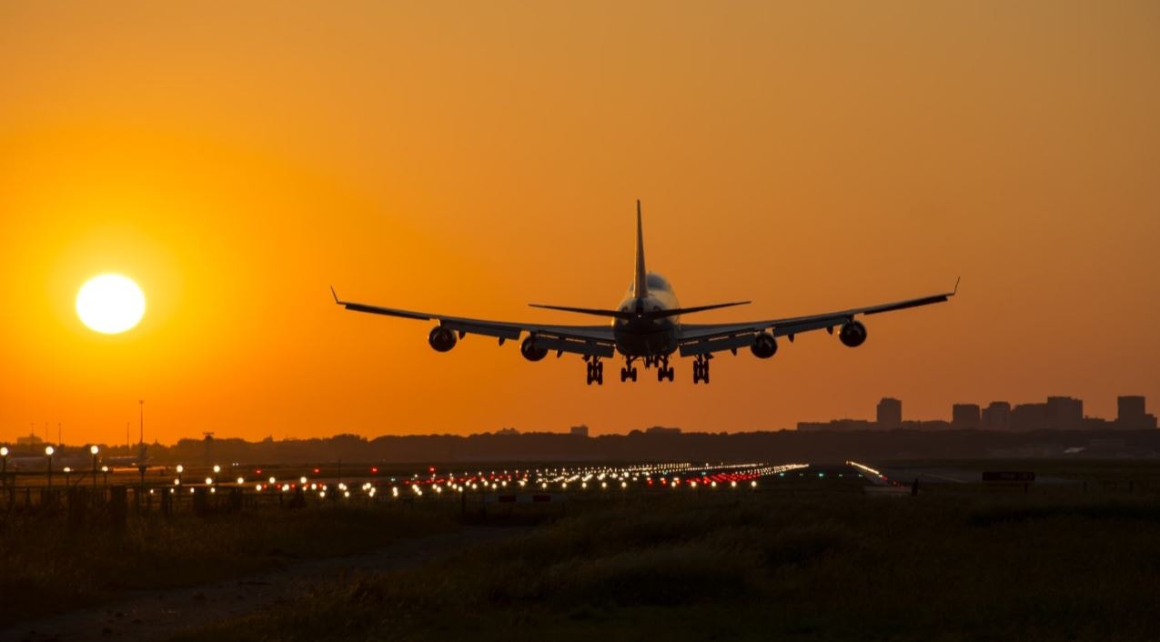 Dev havayolu şirketi onlarca şehre artık uçmayacak! Operasyonlarını askıya alacak
