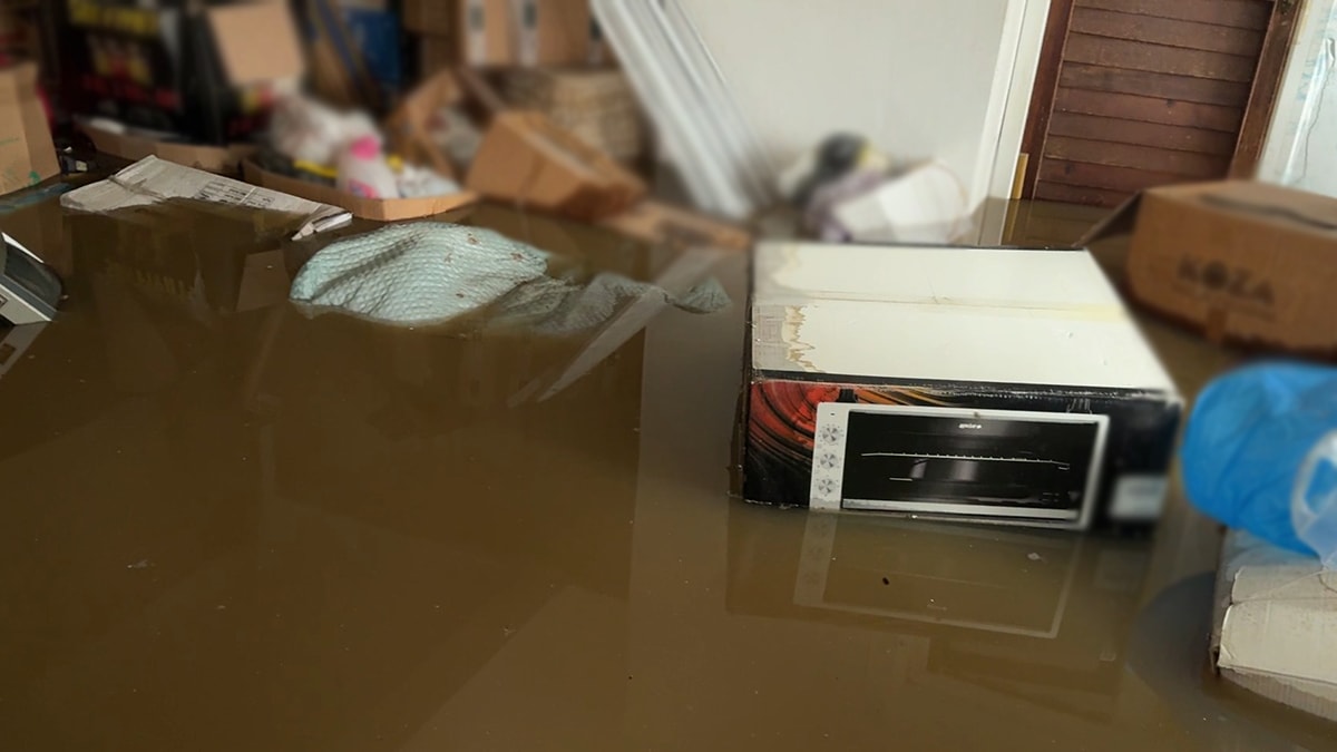 Avcılar'da 20 gün içinde 3 kez yol çöktü: Evi su bastı