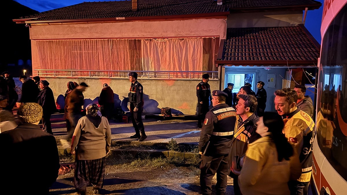 Tartışı karını öldürdü ardından intihar etti