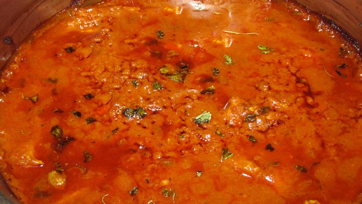 Önce imza atılıyor, sonra servis ediliyor: Yiyenler halüsinasyon görüyor