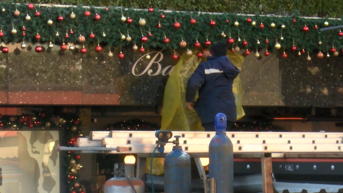 Ünlü pastanede yıkım başladı