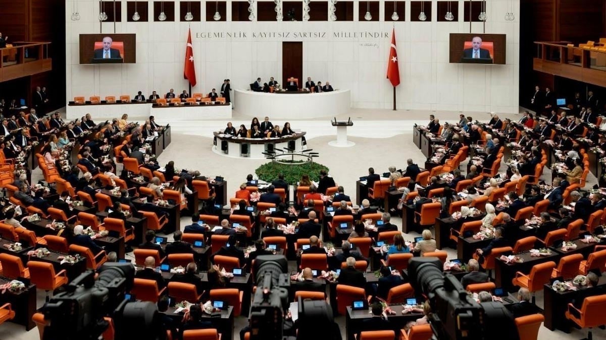 Belediye şirketlerine Cumhurbaşkanı onayı şartı getiriliyor