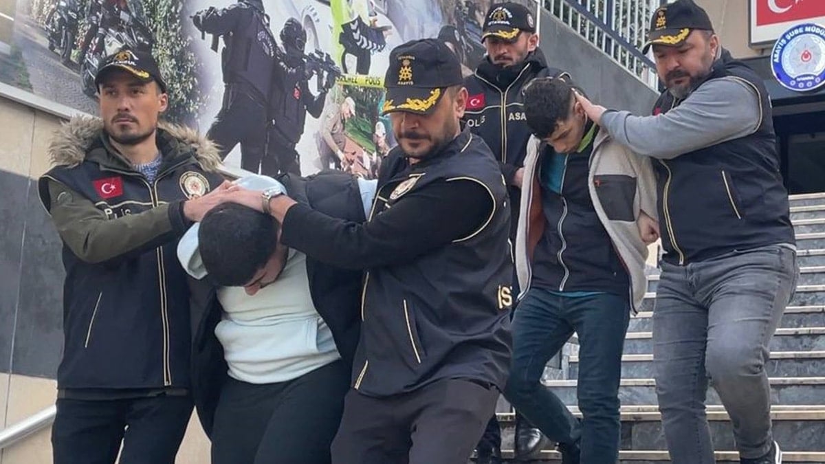 Beyoğlu’ndaki silahlı çatışmada 9 tutuklama