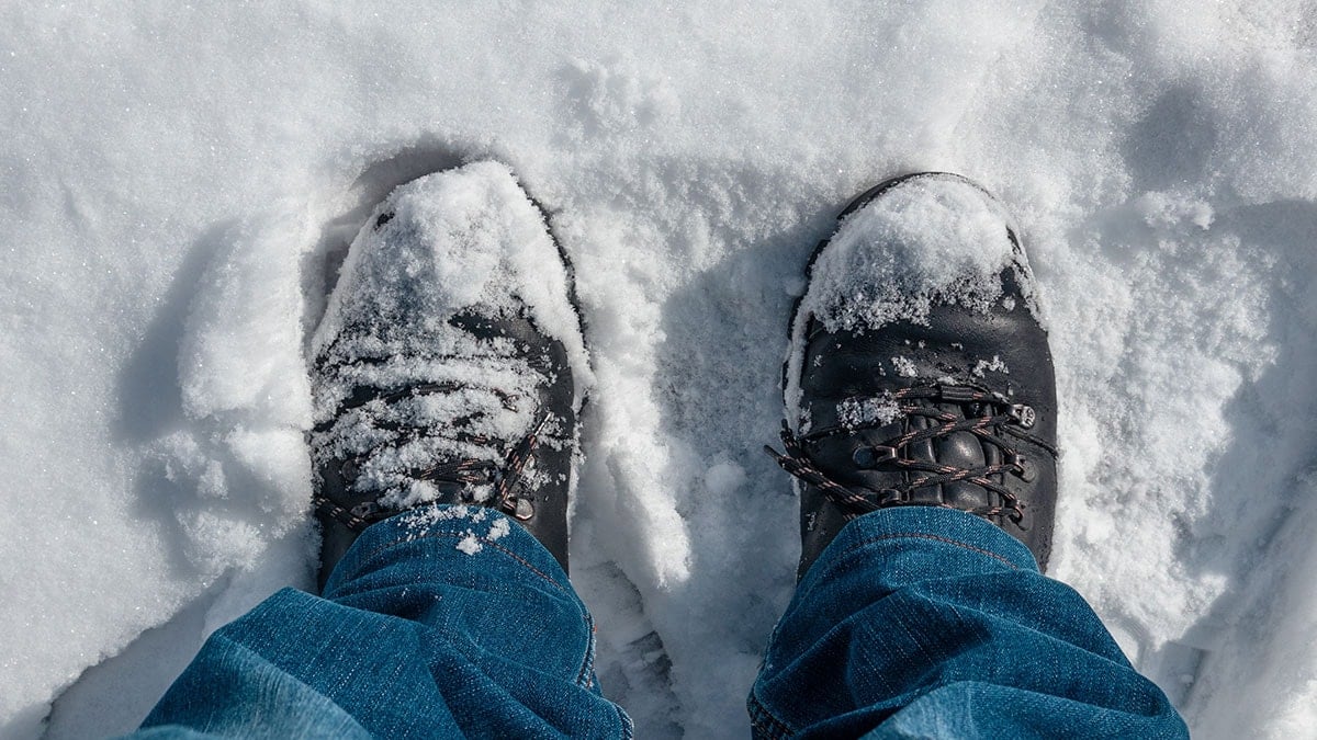 Ayakkabı tabanına iki damla damlatan bir daha buzda kaymıyor