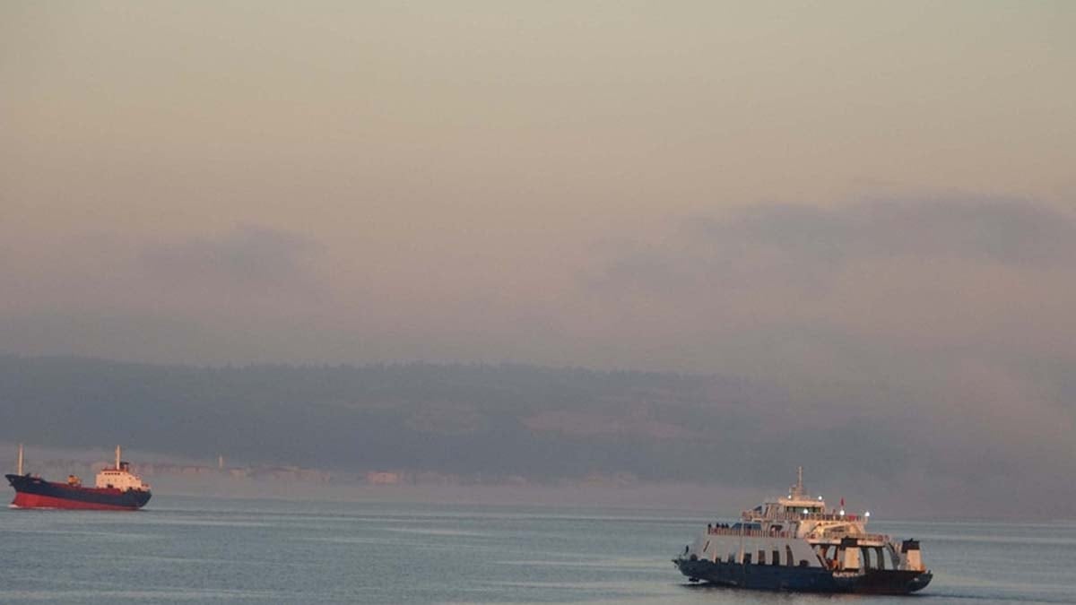 Çanakkale Boğazı’nda deniz trafiği iki yönde de kapatıldı