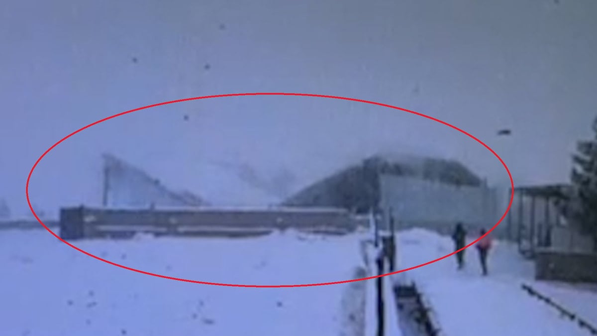 Çırçır fabrikalarının çatıları çöktü